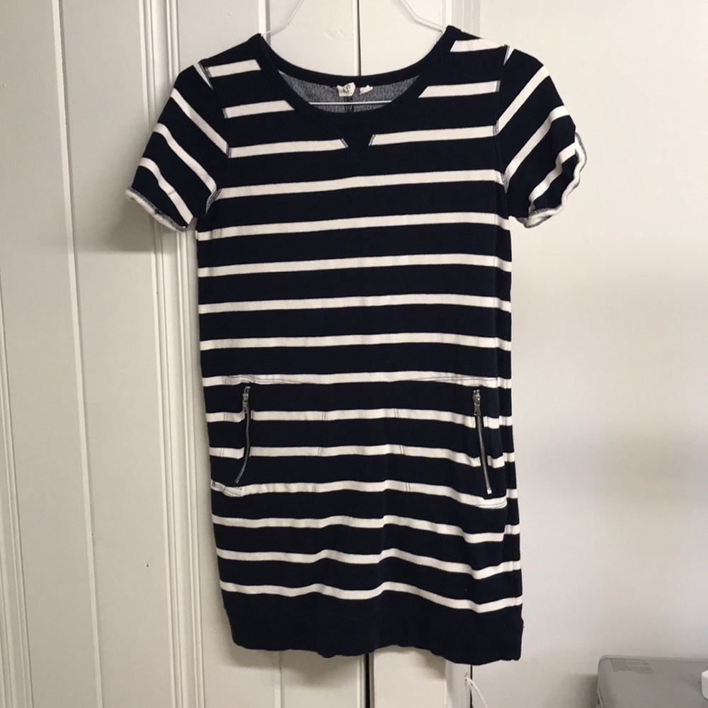 Short sleeve sweater dress